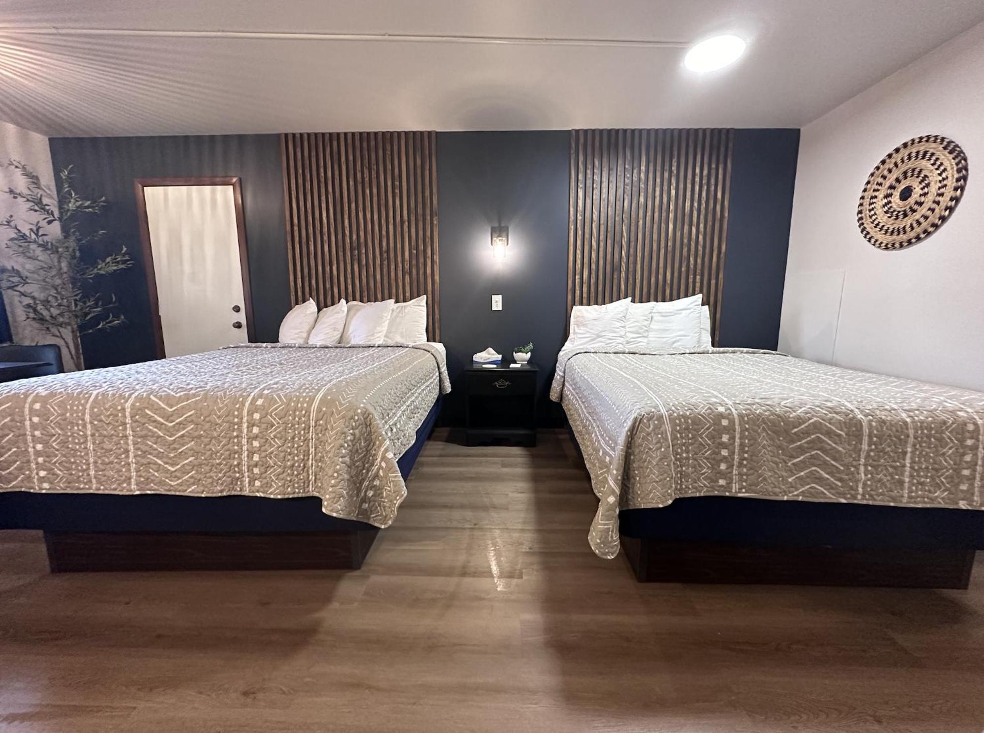 The Roscoe Boutique Motel Coshocton Phòng bức ảnh